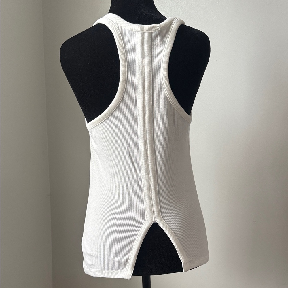 Modern Citizen Ivory Ribbed Tank Top - Picture 4 of 5